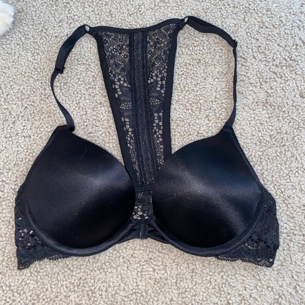 NWOT Victoria’s Secret Razorback Sexy Bra